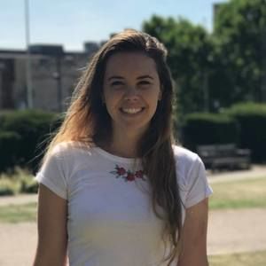 Meet your Posher, Claire